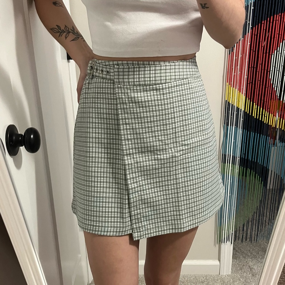 Brandy Melville Plaid Cara Buckle Skirt